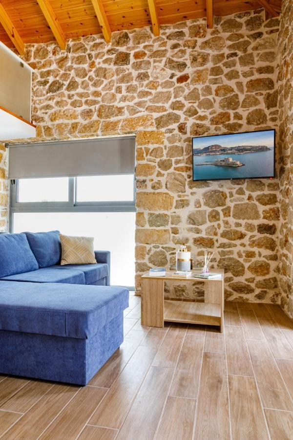 Adrian'S Luxury Apartments 1 Drepano  Екстериор снимка